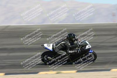 media/May-10-2025-Race Pace (Sat) [[db32fef2da]]/Vested/3-Bowl Set 1 (9am)/